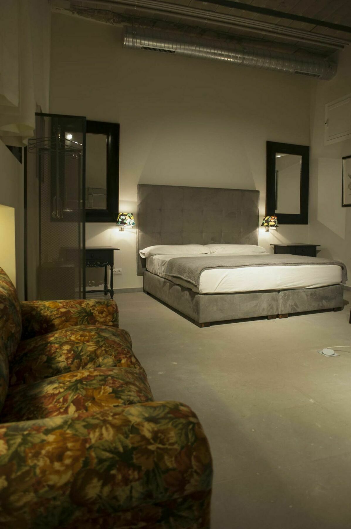 Chvictoria Loft May 13 كوينكا المظهر الخارجي الصورة